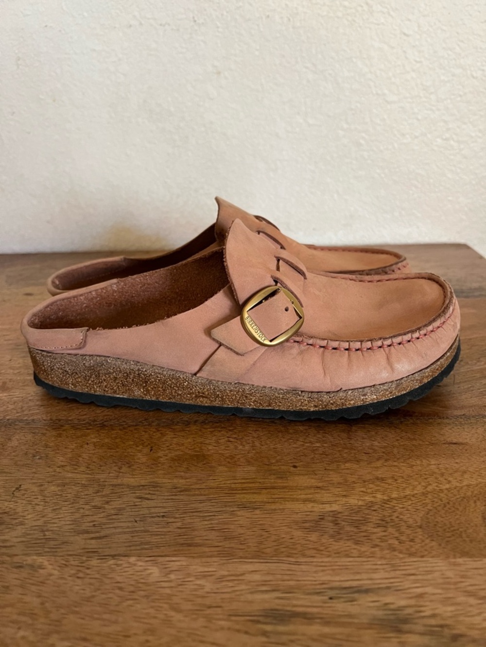 Size 39 or US 8 Birkenstock Buckley old rose Pink Leather Slip-On Clog Sandals